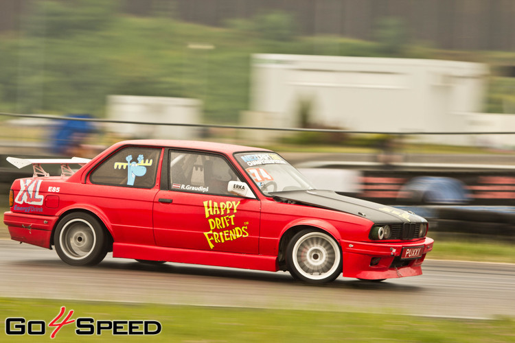 Latvijas drifta čempionāta 4.posms 333 trasē