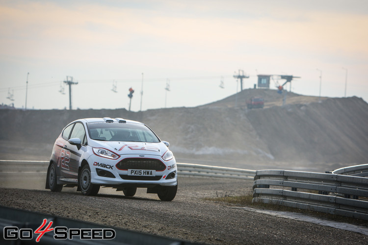 Baltijas rallija braucēji iemēģina jauno 'Ford Fiesta R2T'