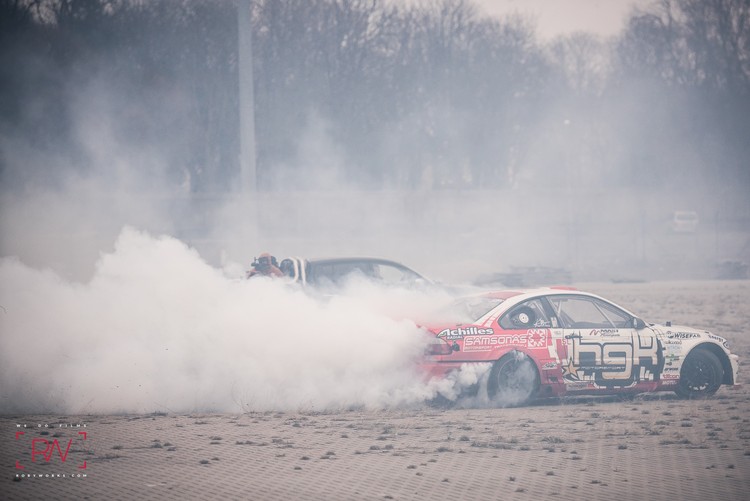 Aizkulises - kā tapa Bluša iespaidīgais drifta video Liepājas ostā