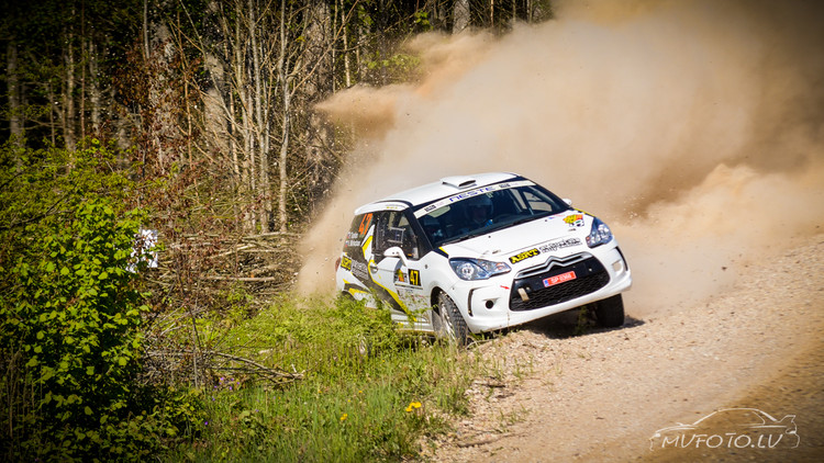 FOTO: Iespaidīgais krievu sportista kūlenis Rally Talsi 2. dienā 