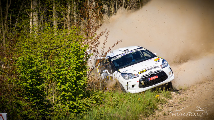 FOTO: Iespaidīgais krievu sportista kūlenis Rally Talsi 2. dienā 