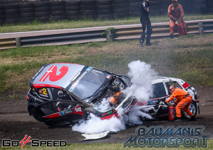 Notikumiem bagātais Pasaules rallijkrosa čempionāta posms Anglijā