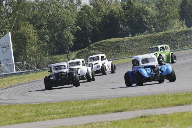 NEZ Legend Car čempionāta 1. posms Pērnavā