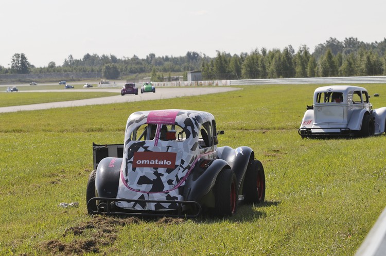 NEZ Legend Car čempionāta 1. posms Pērnavā