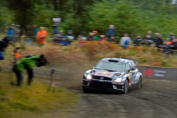 Velsas WRC dubļu rallijs