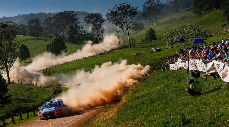 Putekļiem bagātais Austrālijas WRC rallijs