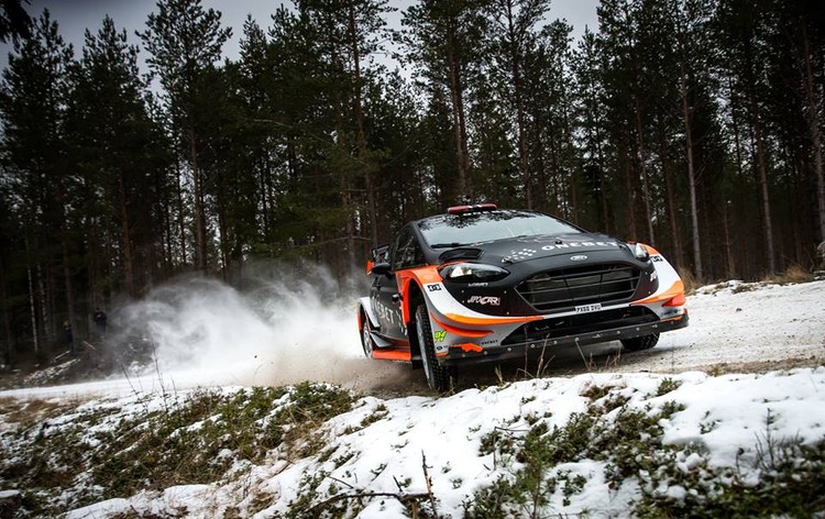 Prokopa un Ostberga komanda testē jauno 'Ford Fiesta WRC'