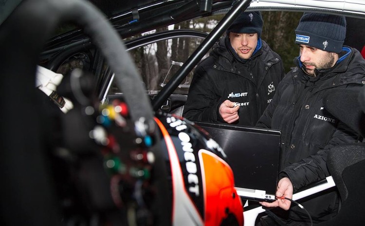 Prokopa un Ostberga komanda testē jauno 'Ford Fiesta WRC'