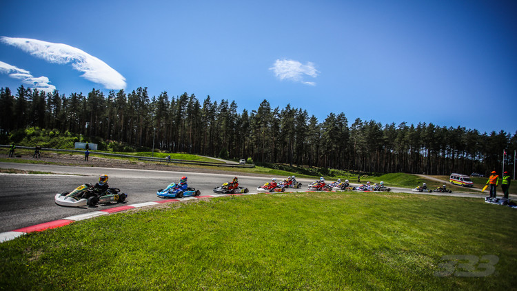 Ziemeļeiropas lielākās sporta kartingu sacensības 333 trasē