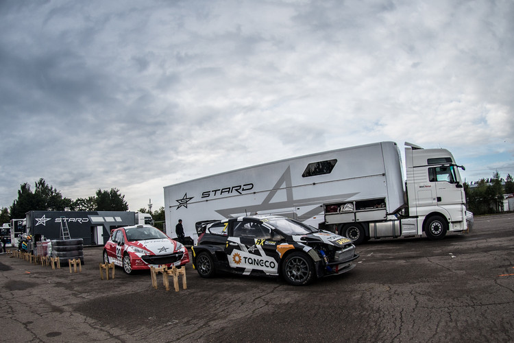 Komandas ierodas uz 'Neste World RX of Latvia'