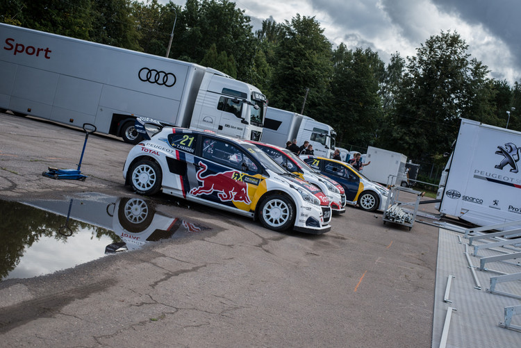 Komandas ierodas uz 'Neste World RX of Latvia'