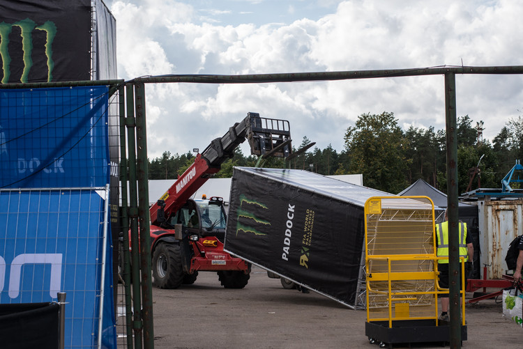 Komandas ierodas uz 'Neste World RX of Latvia'