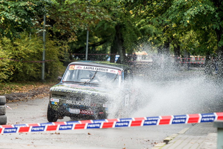 Ātruma festivāla 'Lada RX' un ātrumlaivu sacensības