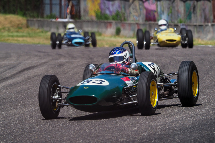 Formula Junior vēsturiskās formula automašīnas Biķernieku trasē 