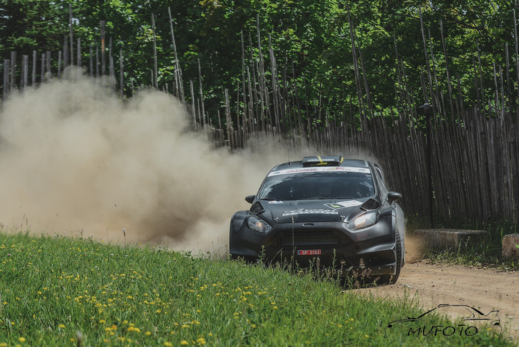 Tramplīniem bagātā Rally Estonia 1. diena