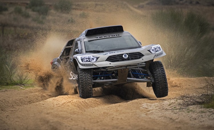 'SsangYong' rūpnīcas komanda Dakaras rallijā startēs ar jaunu auto