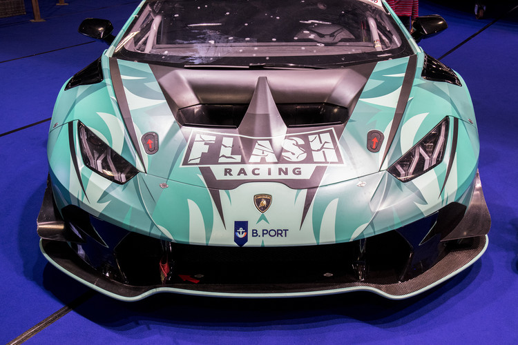 Flash Racing prezentē jauno Lamborghini Huracan 