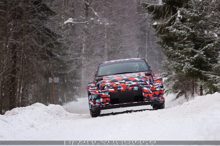 'Toyota' testē 2021.gada 'GR Yaris WRC'