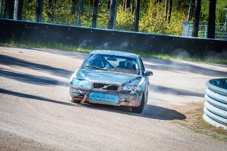 Rallijkrosa testi Biķerniekos