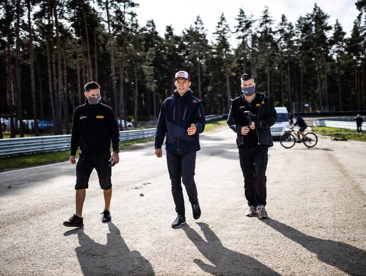 Sportisti, organizatori un komandas gatavojas 'Neste World RX of Rīga' 