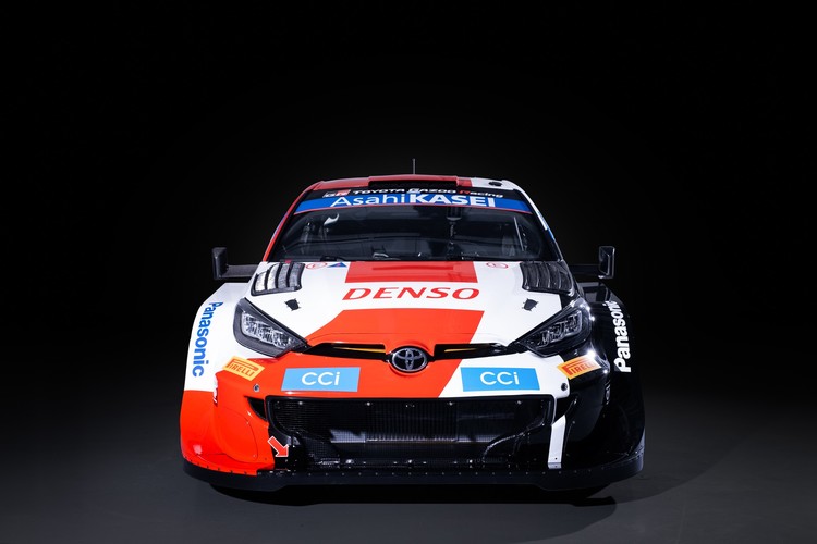 WRC komandas atrāda rallija mašīnu jaunos dizainus