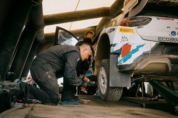 Sesks/Francis testē 'Ford Puma Rally1'