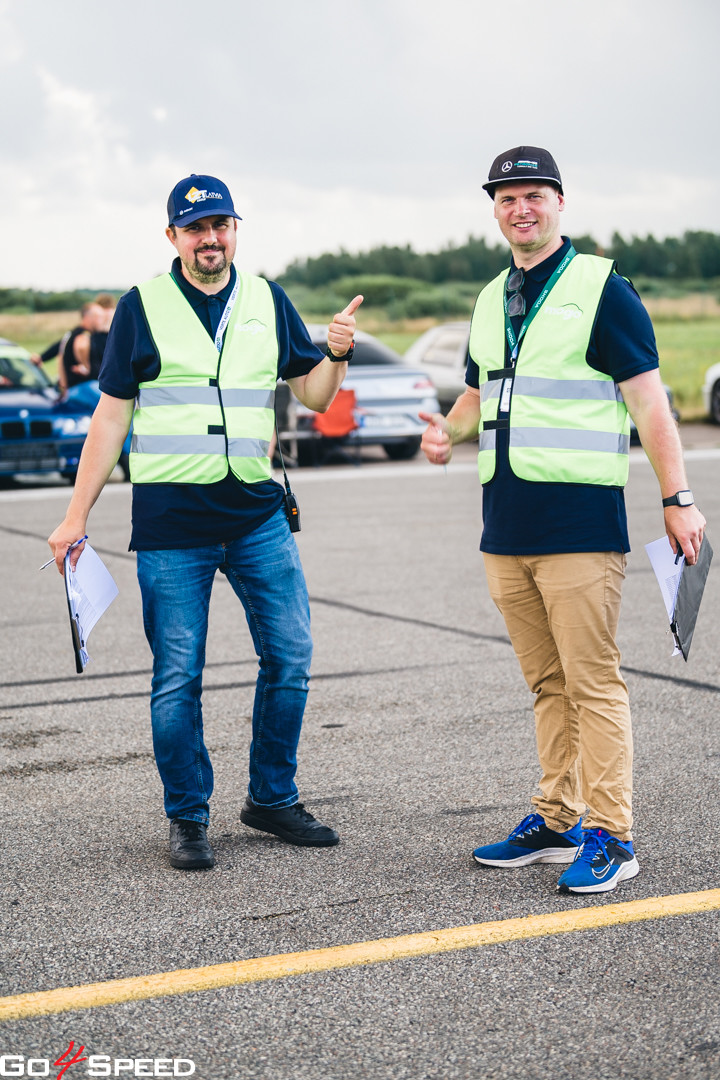 Vērienīgais dragreisa festivāls Ventspilī 