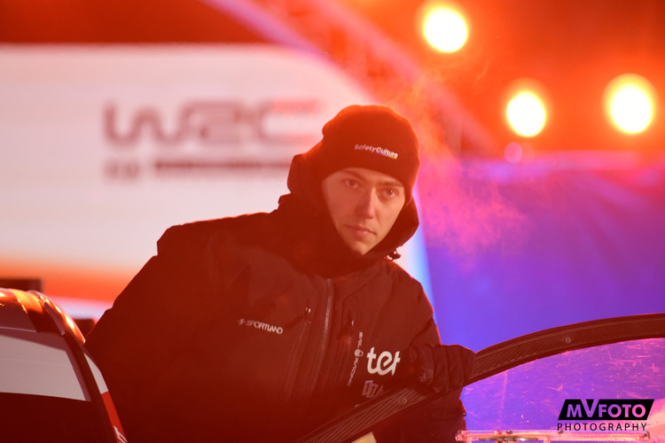 Zviedrijas WRC 1.diena