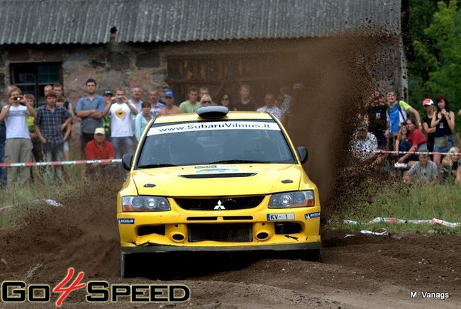 300 Lakes Rally 2011