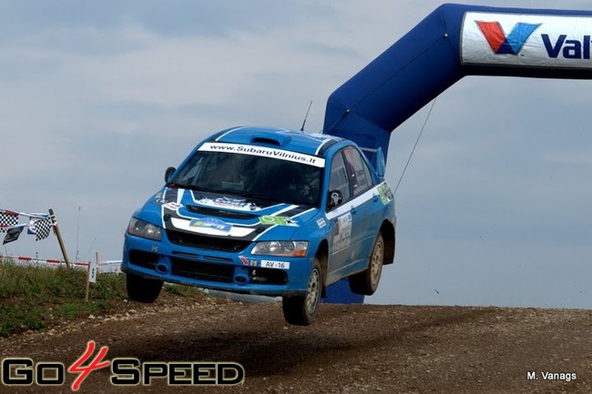 300 Lakes Rally 2011
