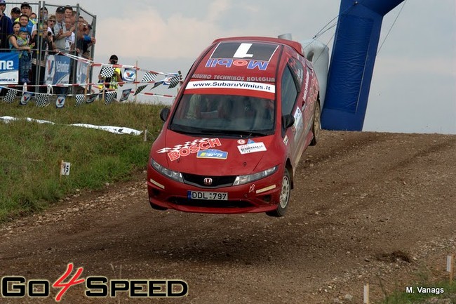 300 Lakes Rally 2011