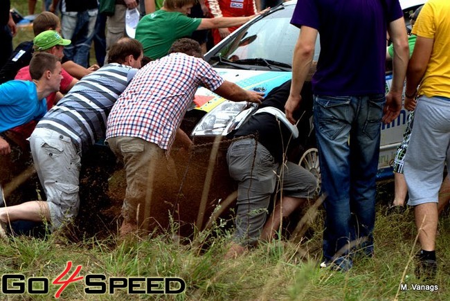 300 Lakes Rally 2011