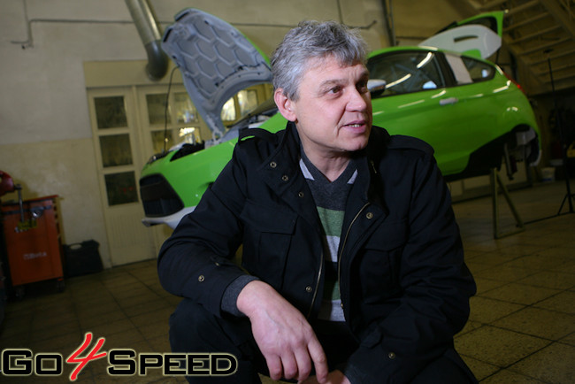 Ciemos pie Pētera Neikšāna un topošajām Ford Fiesta R2