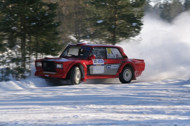 Labākie līdzjutēju foto mirkļi no rallija Sarma