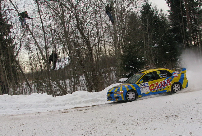 Labākie līdzjutēju foto mirkļi no rallija Sarma