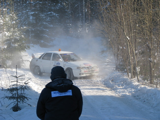 Labākie līdzjutēju foto mirkļi no rallija Sarma