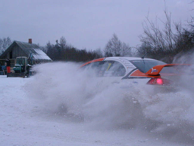 Labākie līdzjutēju foto mirkļi no rallija Sarma