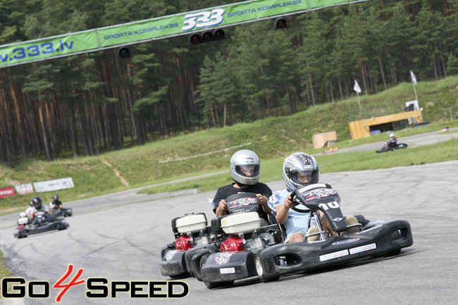Izturības sacensības kartingā LEMANS 350