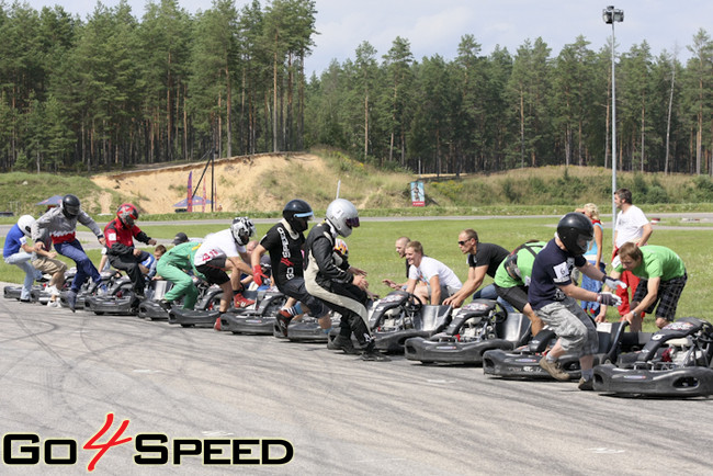 Izturības sacensības kartingā LEMANS 350