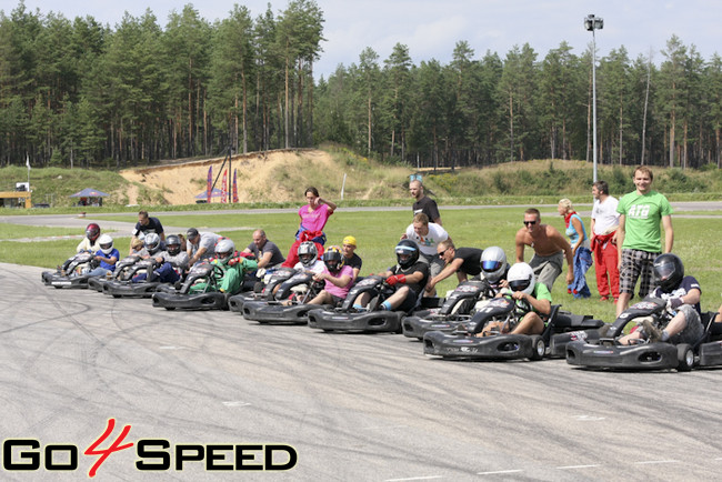 Izturības sacensības kartingā LEMANS 350