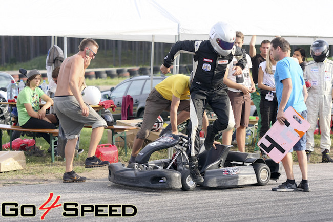 Izturības sacensības kartingā LEMANS 350