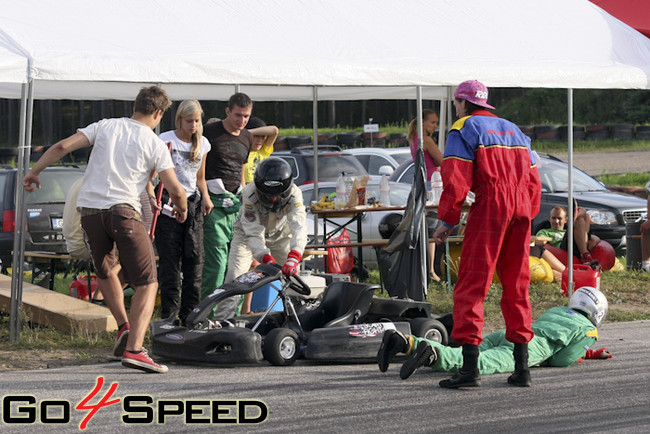 Izturības sacensības kartingā LEMANS 350