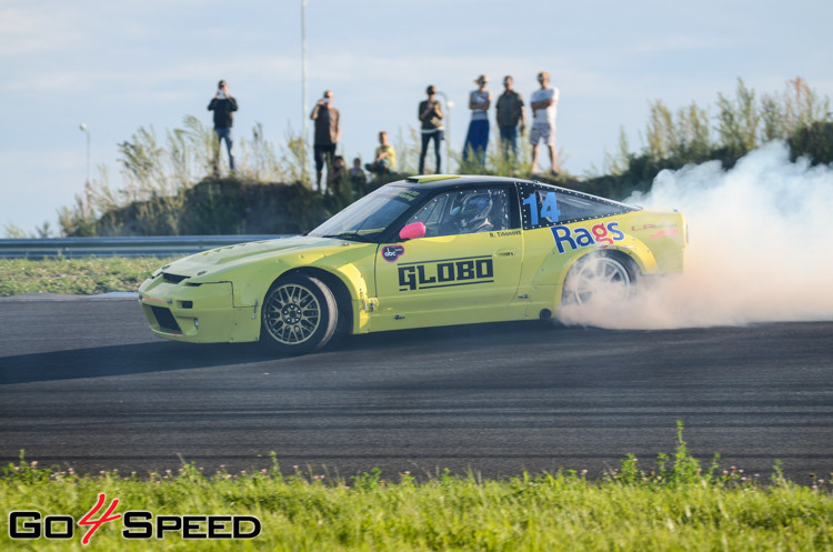 NEZ Drifta čempionāts Igaunijā - treniņi un parādes brauciens