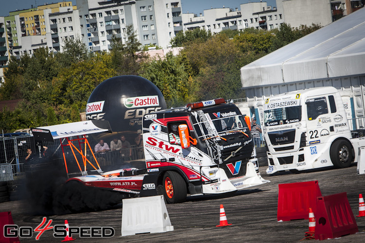 15 000 Zs dragreisa superauto Inter Cars Motor Show 2013