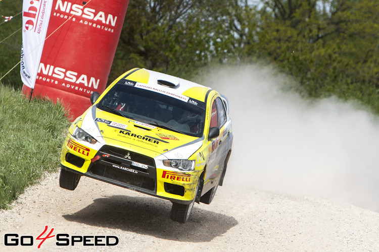 Rally Talsi 2014 2.diena, Strazdes un Sukturu tramplīni