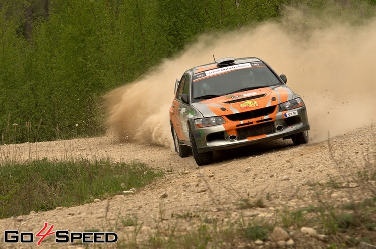 Rally Talsi 2014 2.diena, Strazdes un Sukturu tramplīni