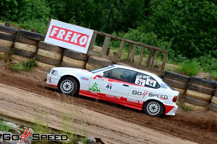 Dubļu cīņas Rallija Supersprinta 3. posmā