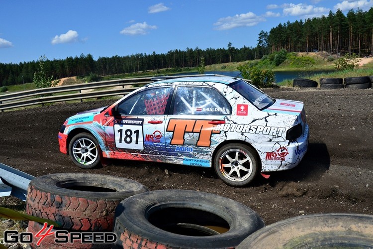 NEZ rallijkross 333 trasē