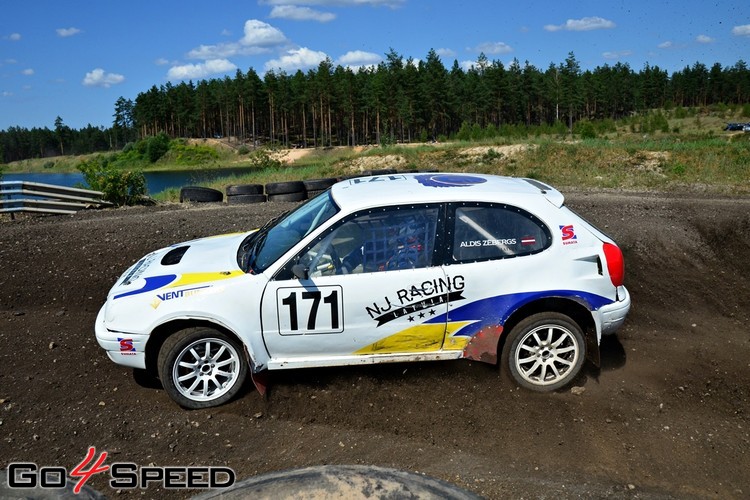 NEZ rallijkross 333 trasē