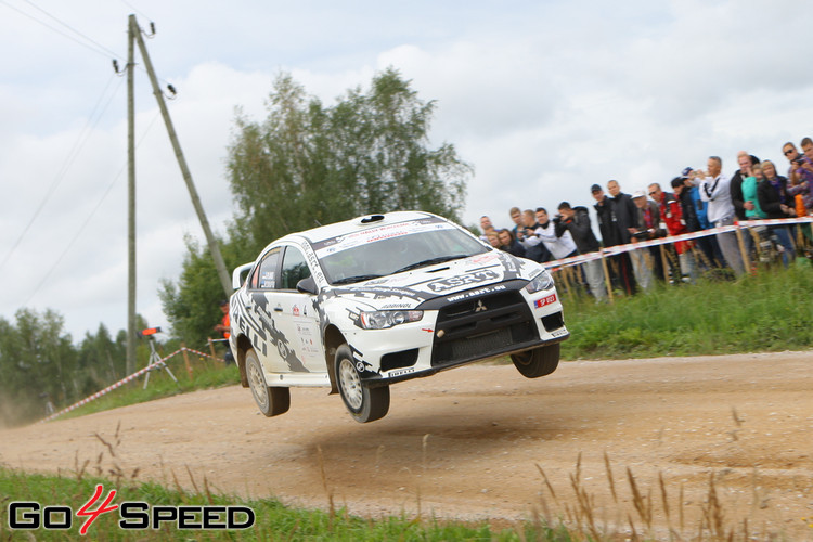 Tramplīni un sānslīdes Rally Kurzeme 2.dienā